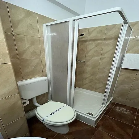 Stefania Hostel Costinești